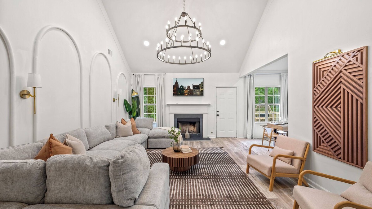 Lithonia House | 6BD/3BA Designer Oasis Sleeps 14 ATL Metro