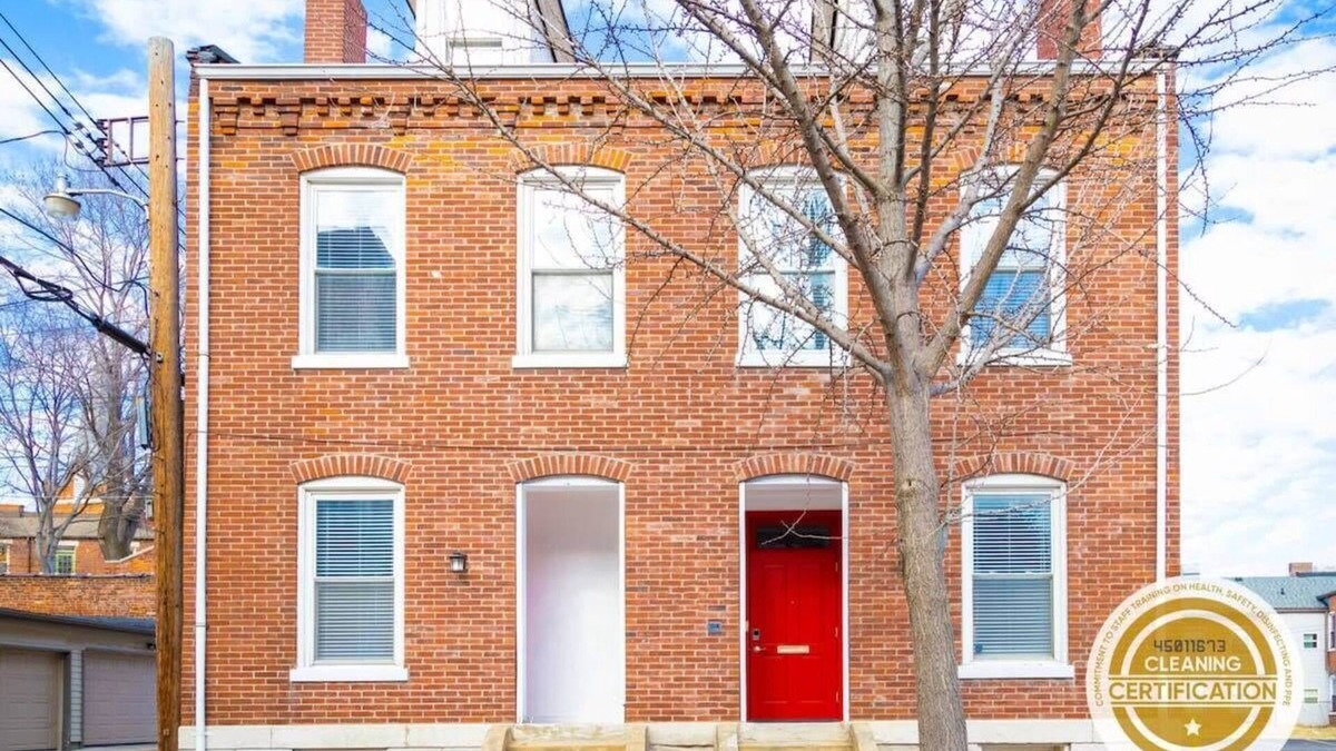 Soulard House | 6BR Soulard Family Home + Game Room/ABODEbucks