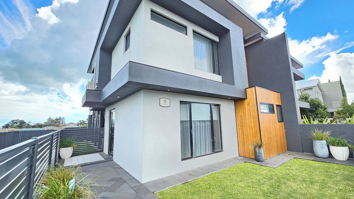 Lacepede House | 6TwentyTwo - Where contemporary meets the beach.