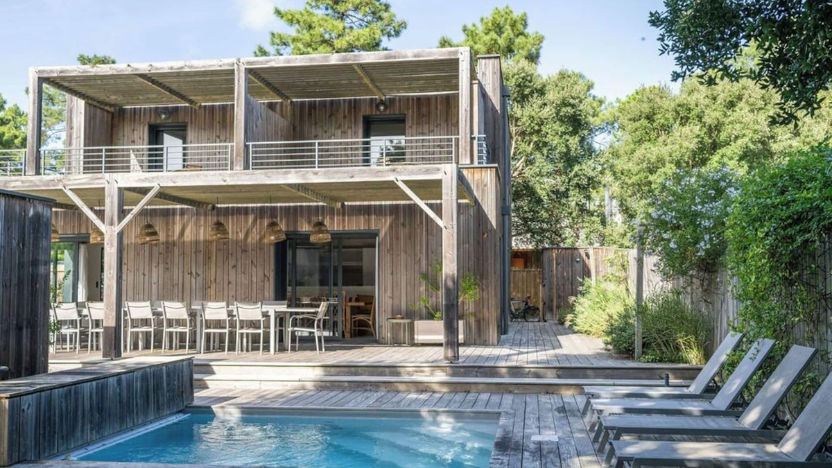 Lit-et-Mixe Villa | 7 Bedroom Villa in Lit-et-Mixe