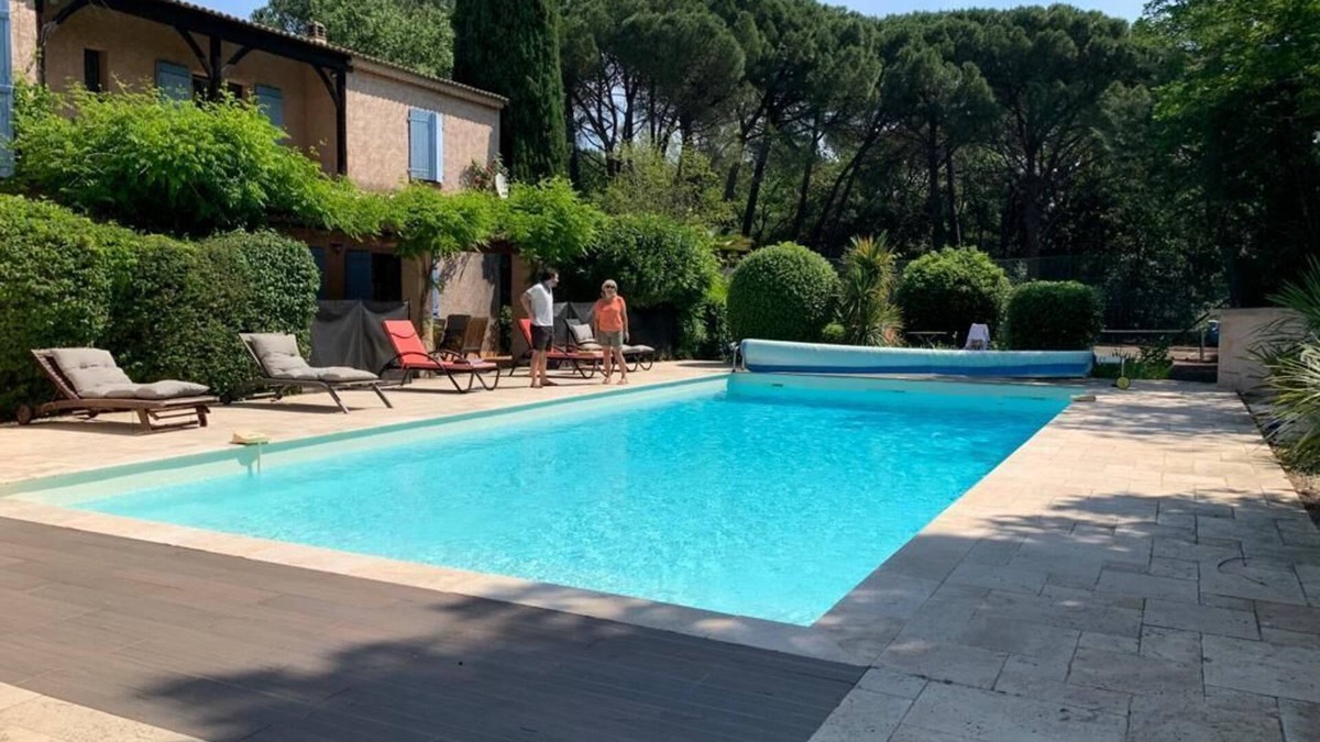Le Val Villa | 7 bedroom villa, swimming pool and tennis court in Provence verte