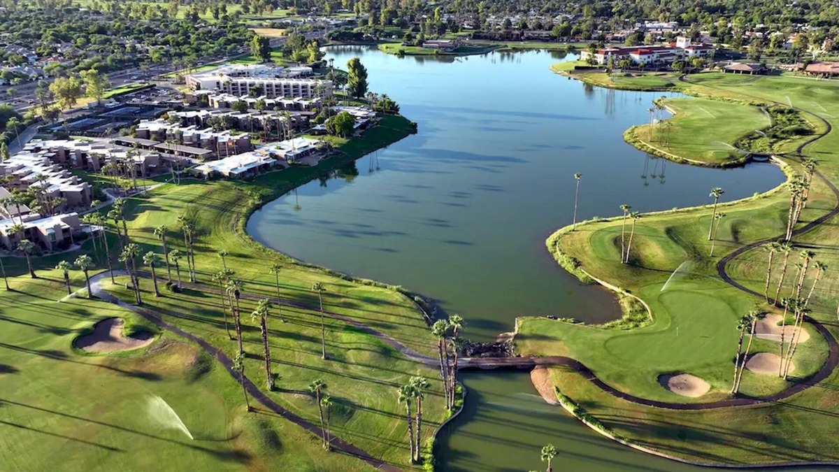 South Scottsdale Villa | 7 BR Golf Tennis SPA Lake Resort Villa
