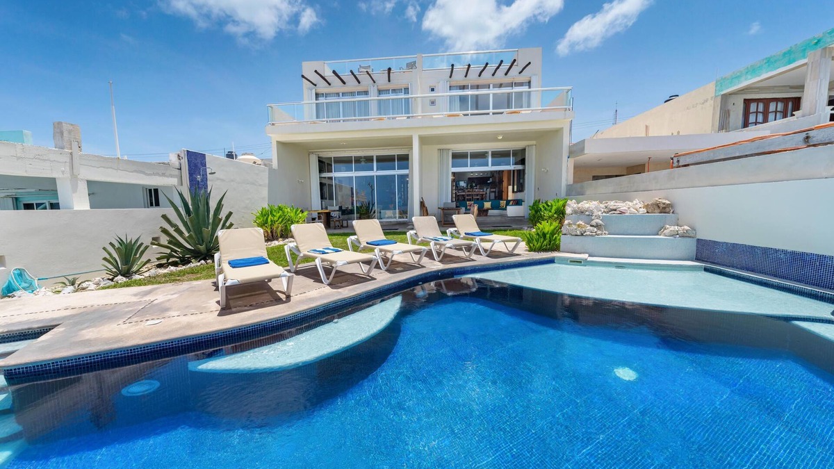 Cancun Villa | 7 BR Oceanfront Villa w/Private Pool