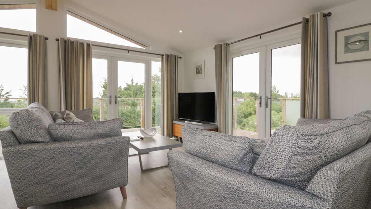 Dobwalls Cottage | 7 Faraway Fields