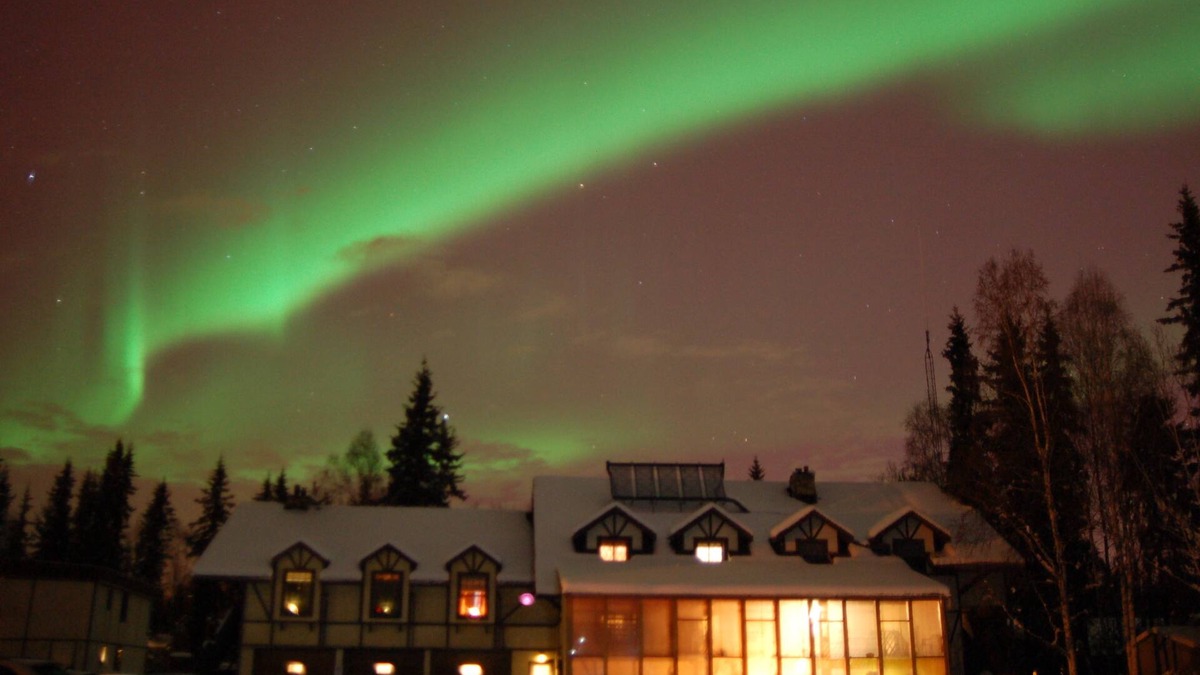 College Bed & Breakfast | 7 Gables Inn & Suites