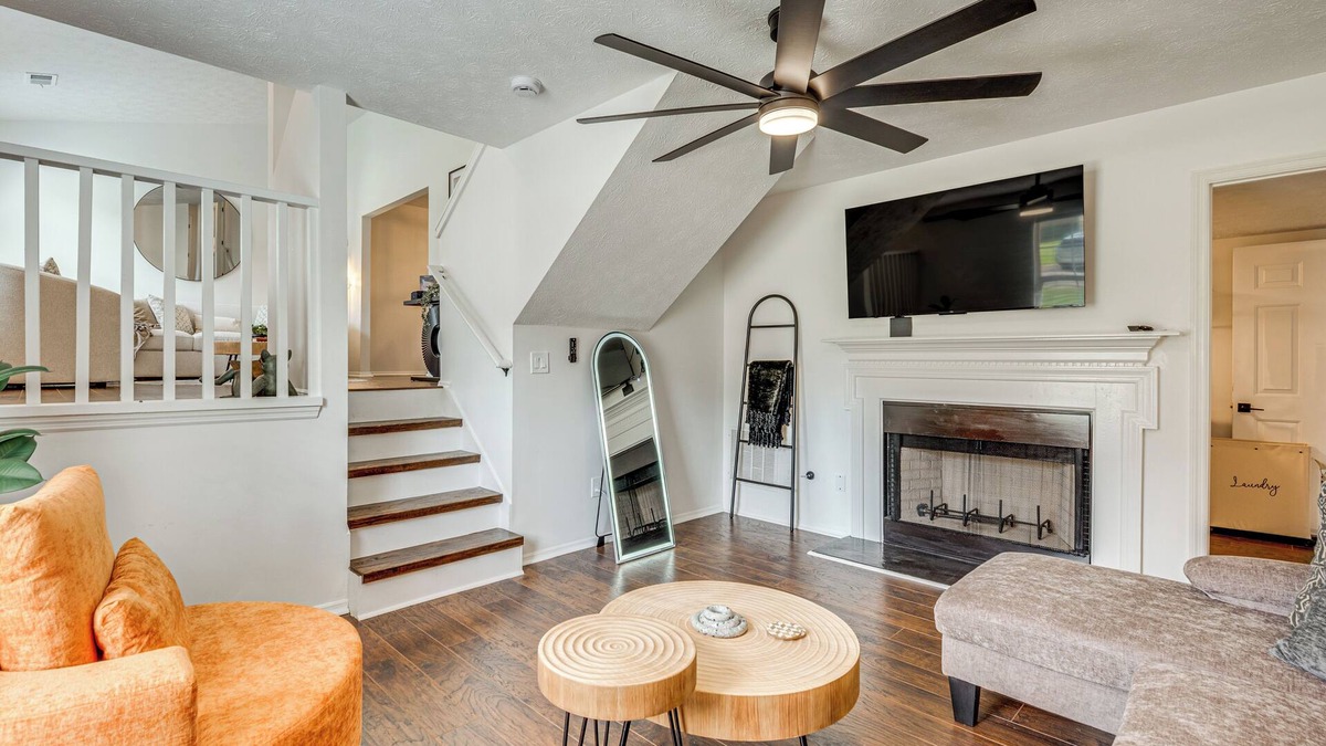 Atlanta House | 7 Mi to Dtwn ATL: Upscale Family Home w/Balcony