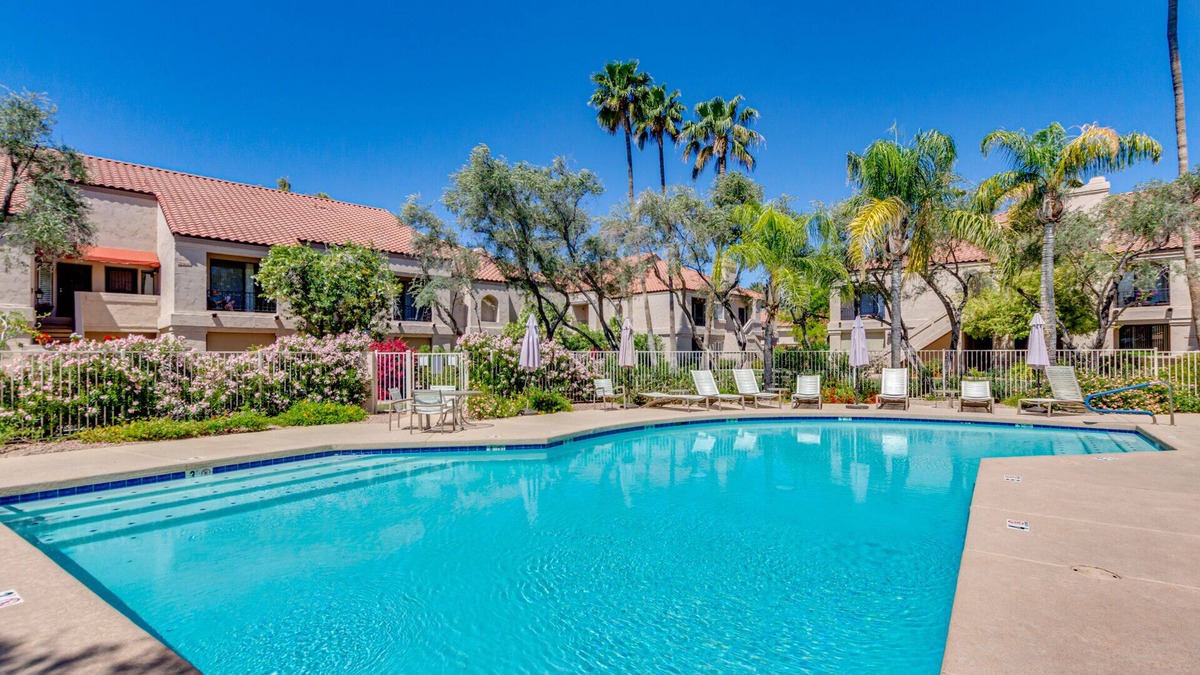 Scottsdale Ranch Condo | 7 Tennis Courts, 5 Community Pools with 4 of them Heated and 6 Community Spas!