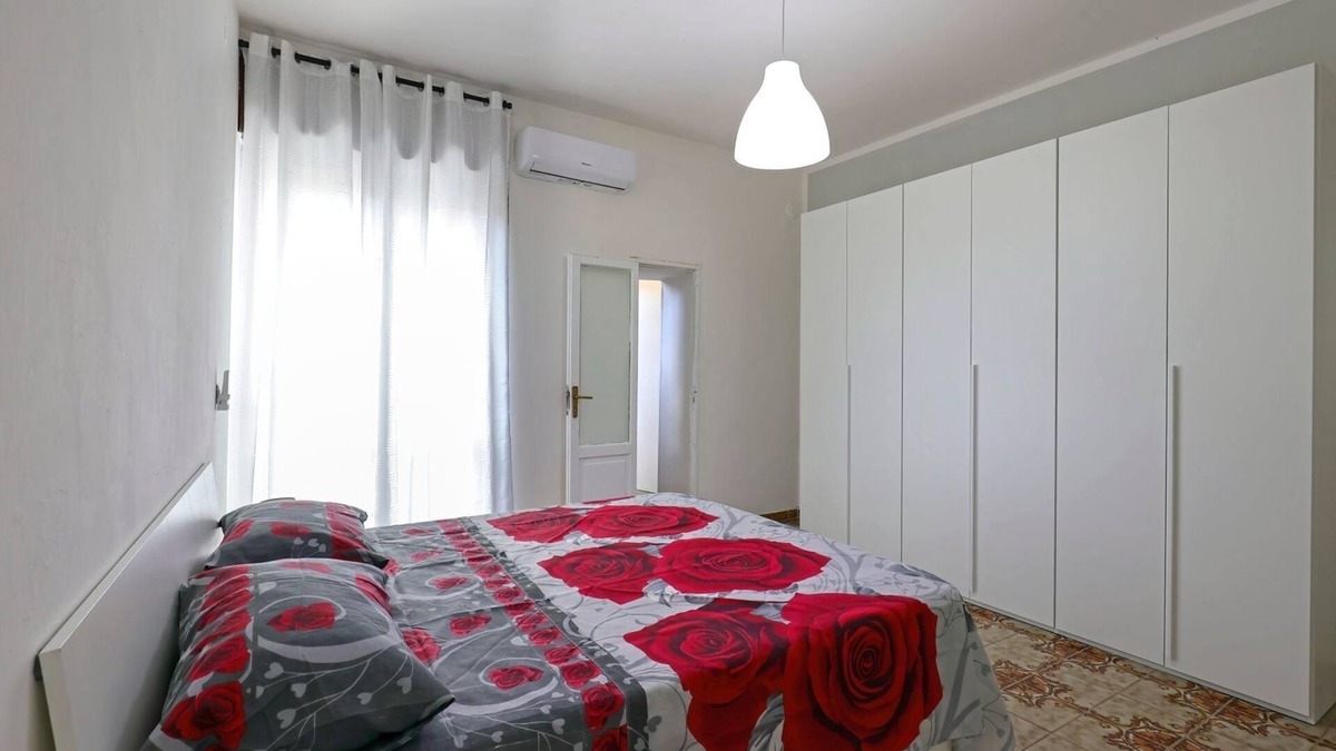 Lanzara House | 70 meters of comfort with terrace 2 bedrooms 2 bathrooms equipped kitchen, parking space