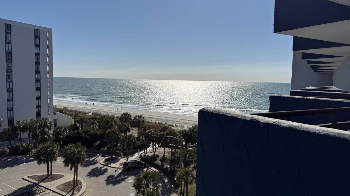 Myrtle Beach Condo | 719 Ocean View 1 bedroom/1 bath condo