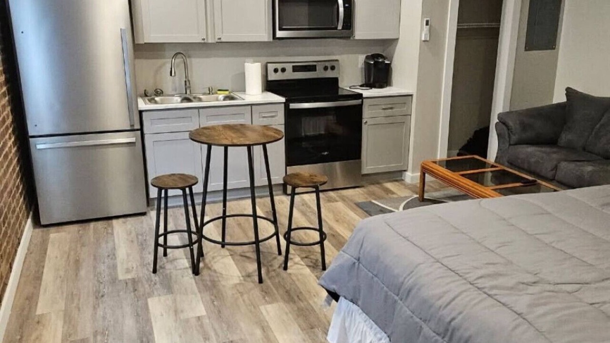 Maryville Apartment | 728 E. Broadway Ave., Unit 204, Maryville, TN.