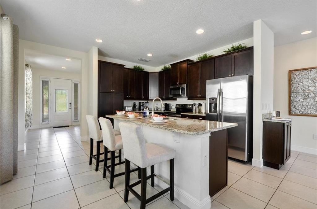 West Kissimmee House | 7594 Oasis Villa- Perfect Getaway for large groups