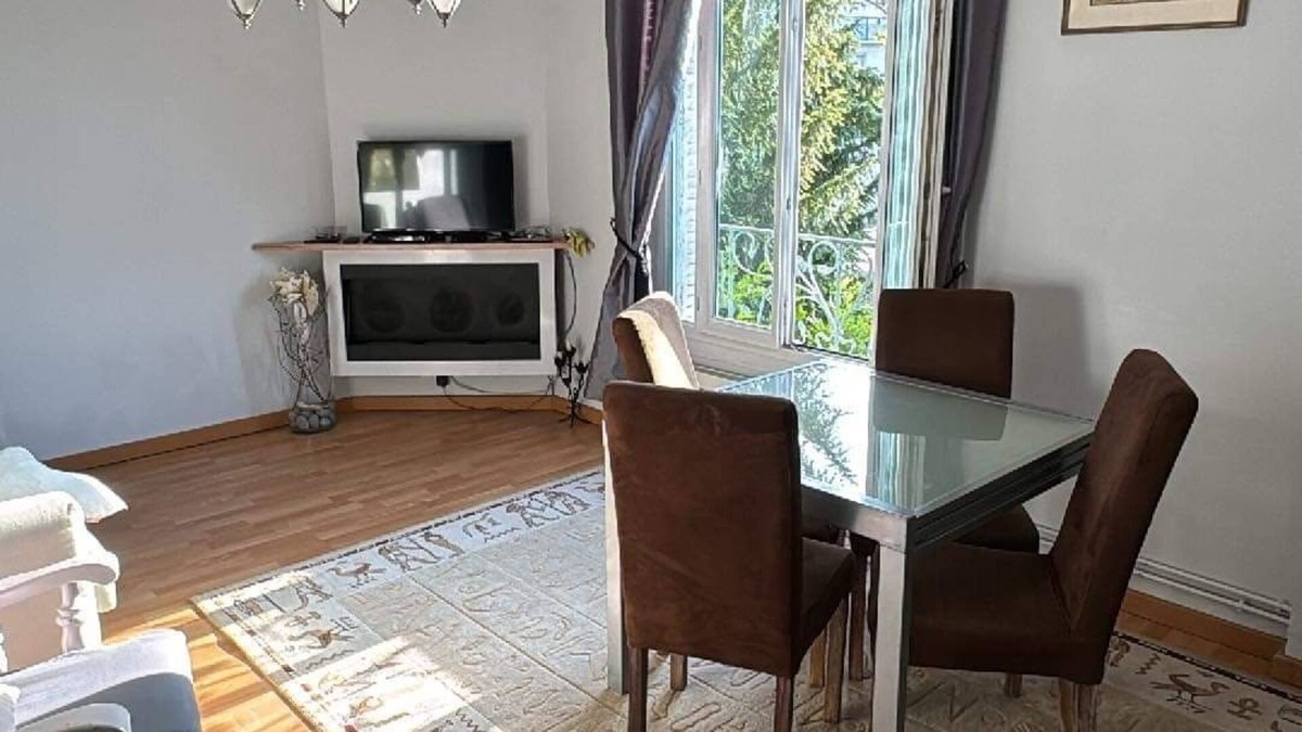 Chaville Apartment | 75m2 apartment between Paris/Versailles