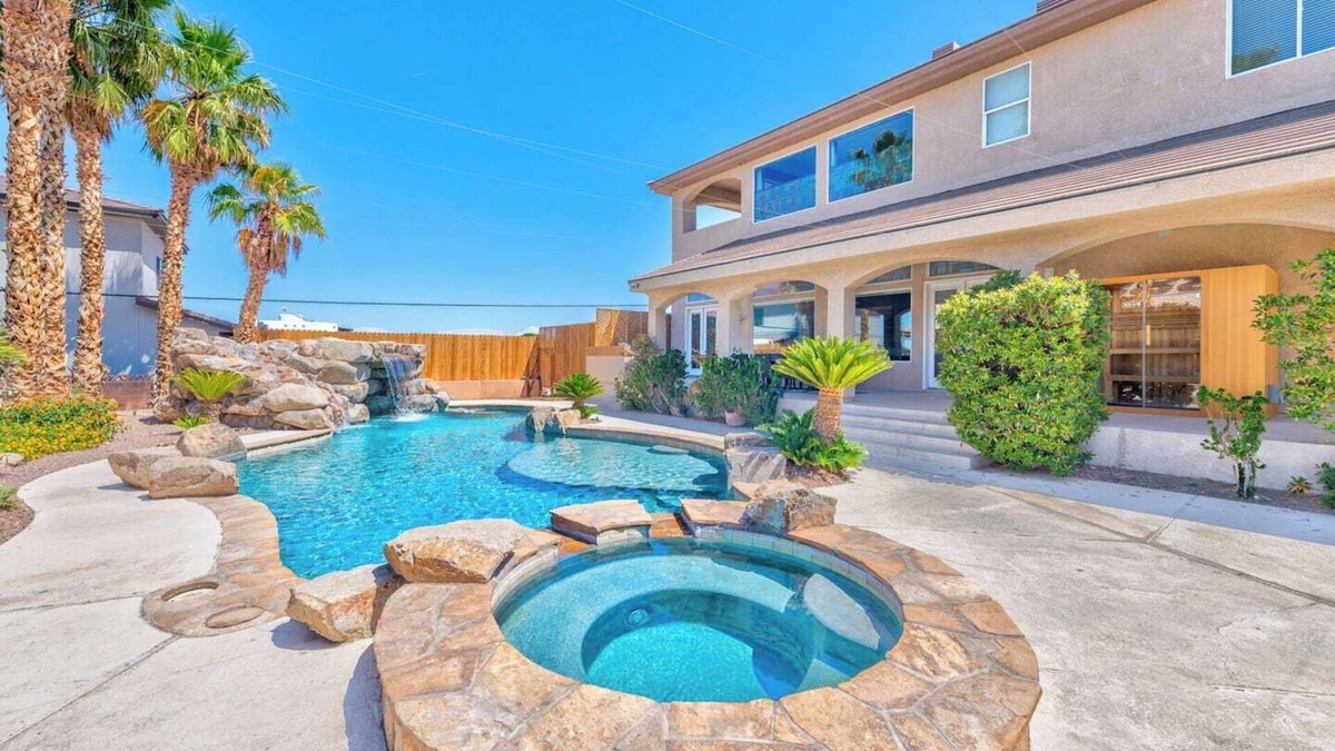 Spring Valley House | 777Rentals - 10BR/7BA - West Strip Paradise