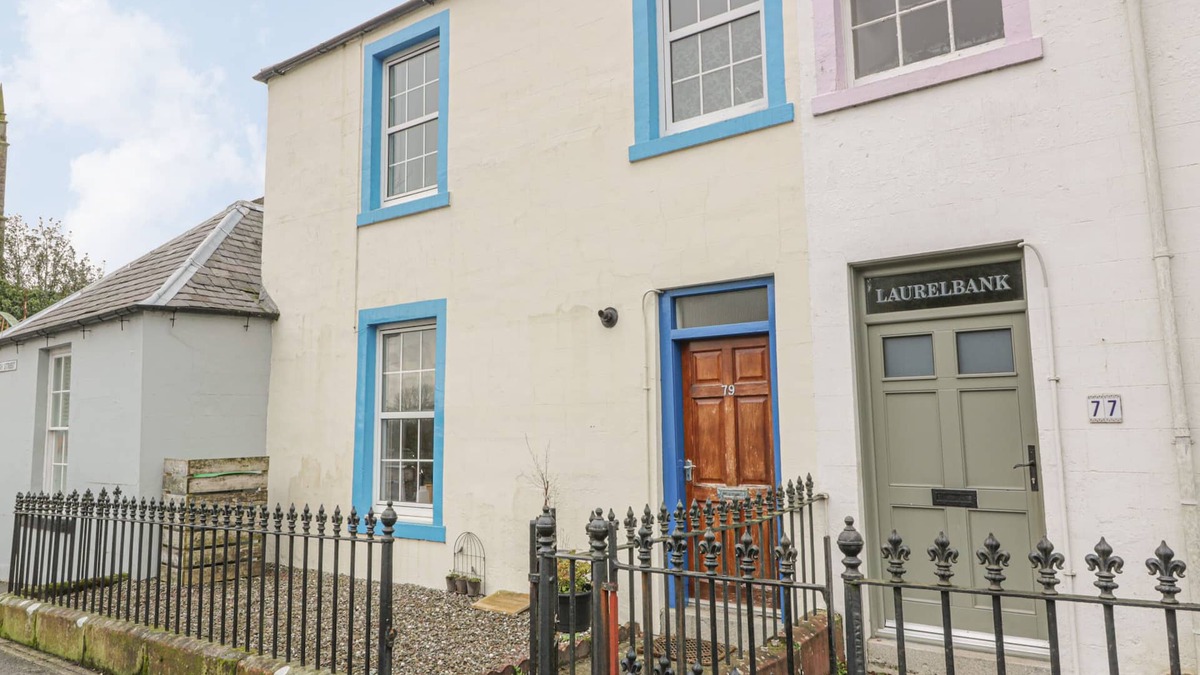 Gatehouse-of-Fleet Cottage | 79 LAUREL BANK, pet friendly, with a garden in Gatehouse Of Fleet