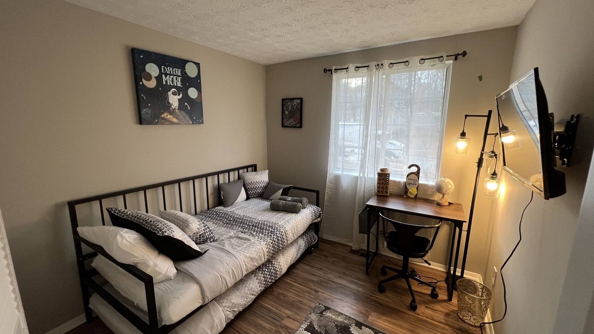 Stone Mountain House | 7BDR Double Home SLP20
