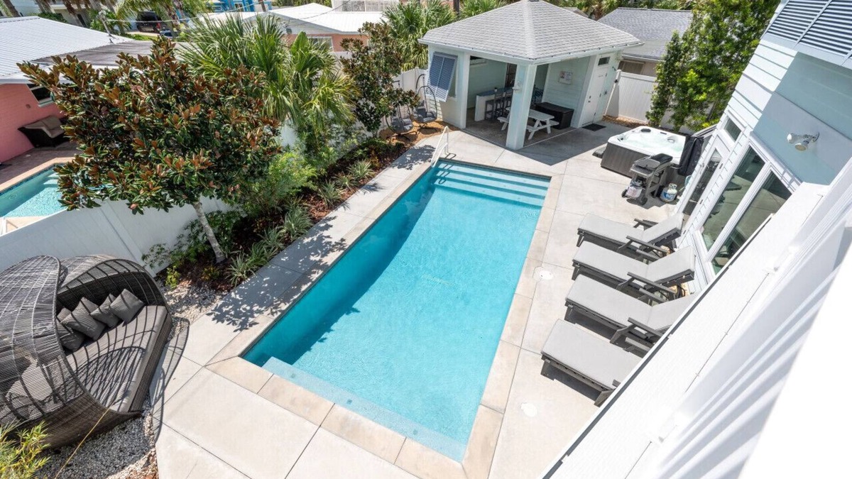 Butler Beach House | 7BR/6.5BTH Beach House | Sleeps 24 | Heated Saltwater Pool, Hot Tub, Pets OK