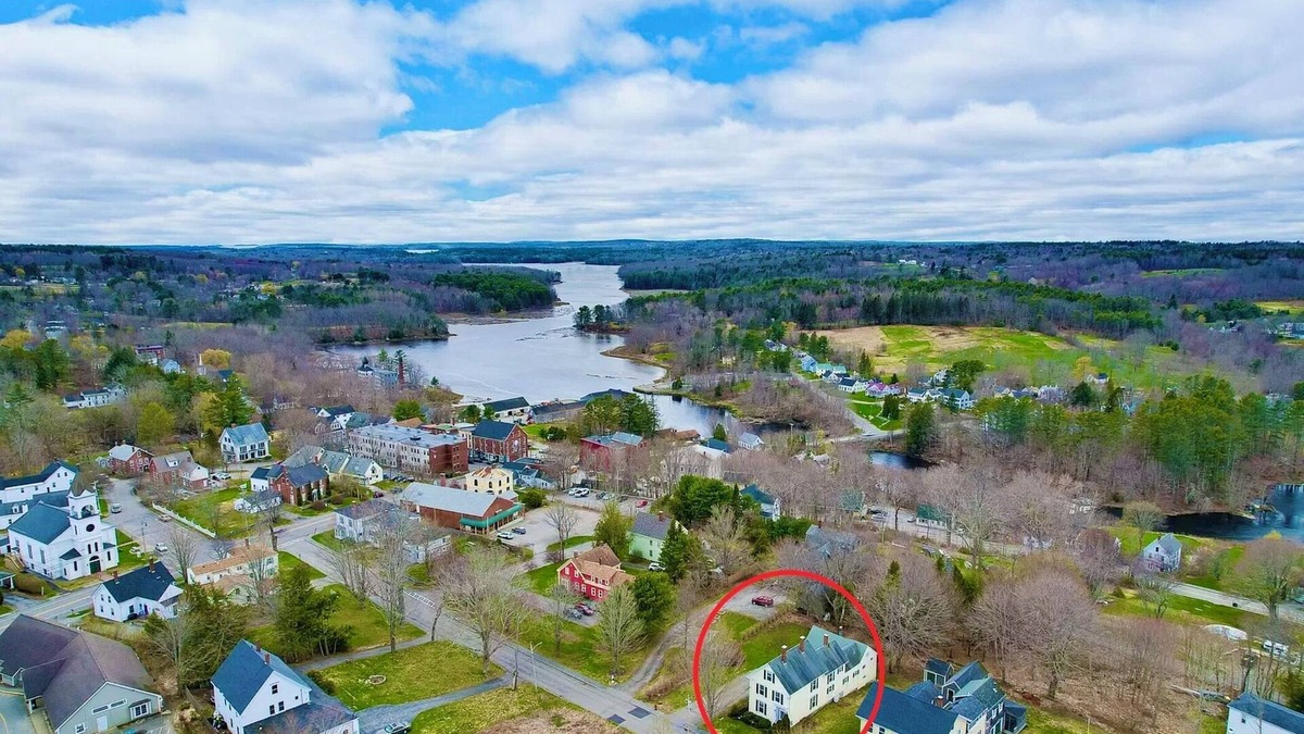 Waldoboro Apartment | 7BR Hilltop Retreat w/2 Kitchens, Fire Pits, Decks & Room for Everyone