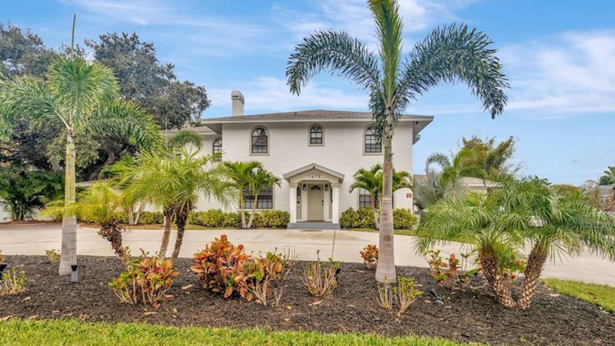 Allen's Ridge House | 8 Bdrm Mansion 10 Mn To Honeymoon Island Beach
