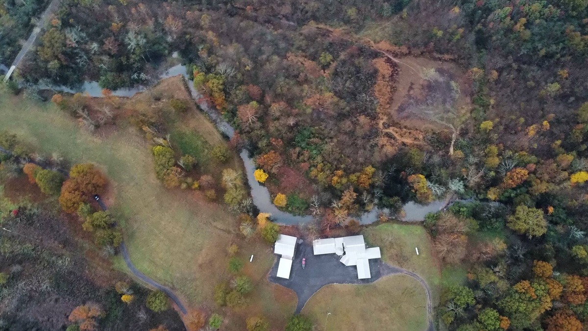 Guntersville House | 8. Beautiful secluded creek front lodge sleeps 19