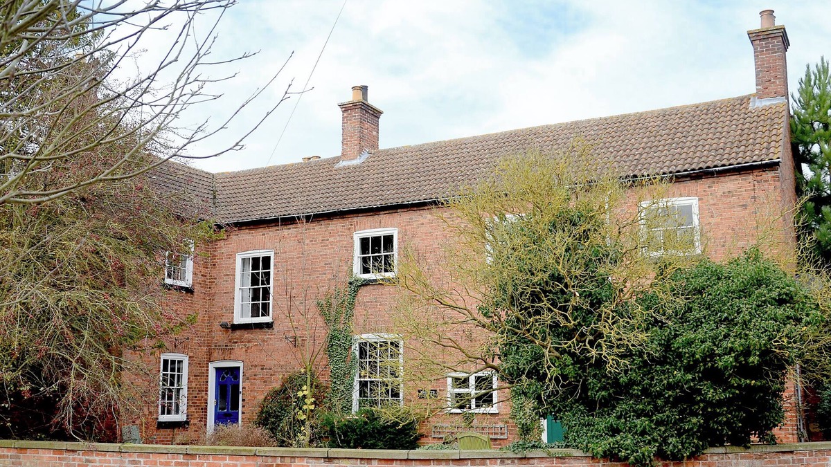 Horbling Cottage | 8 bedroom accommodation in Horbling, near Sleaford