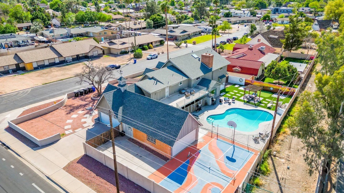 Mesa House | 8 Bedroom Mansion w/Heated Pool | Spa & Games