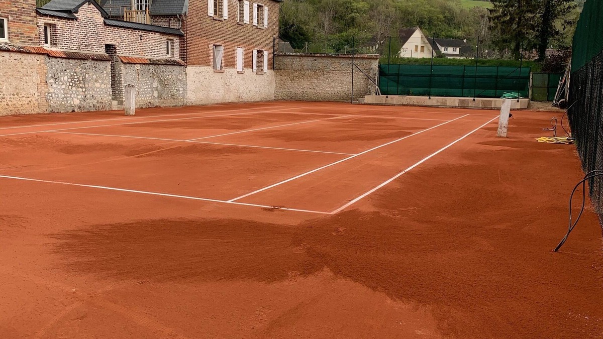 Les Andelys House | 8 Ch 7 Sb 14/18 adultes et 6/8 enf Piscine, Jacuzzi, Tennis éclairé, Basket