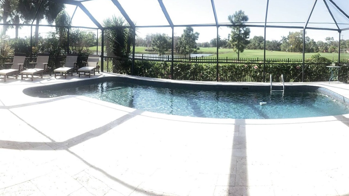 Cypress Lakes Estates House | 8 miles from Fort Meyers Beach-4 bedroom home with private pool & more