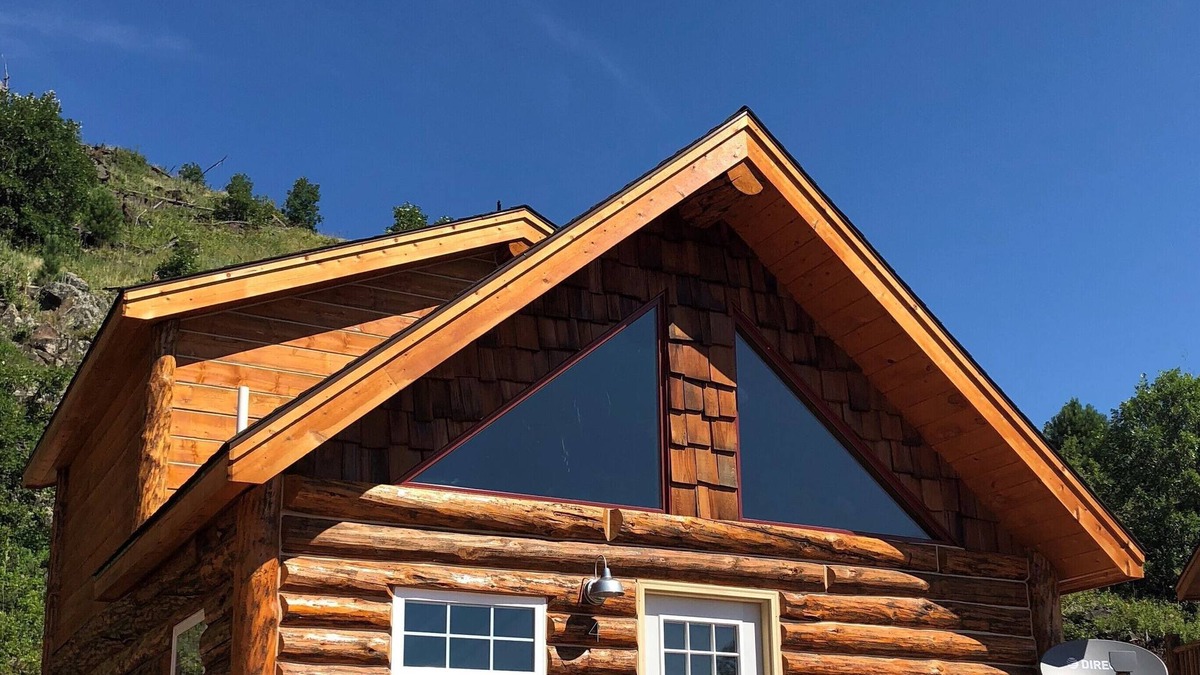 Rapid City Cabin | 8 miles to Mount Rushmore - Sleeps 2 to 6