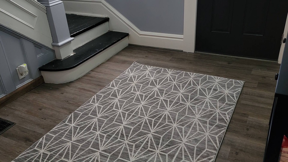 Carnegie Apartment | 8 min from downtown, 13 min from Airport