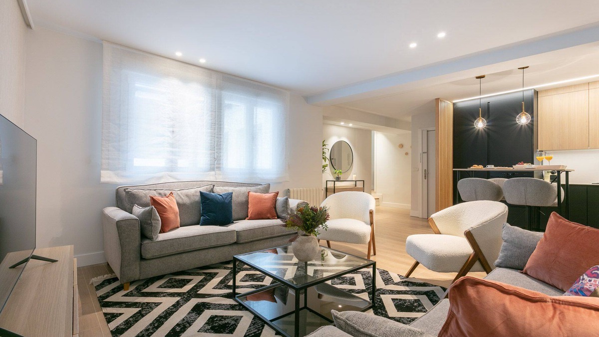 Justicia Apartment | 8 Pax Más céntrico imposible (Fuencarral I)