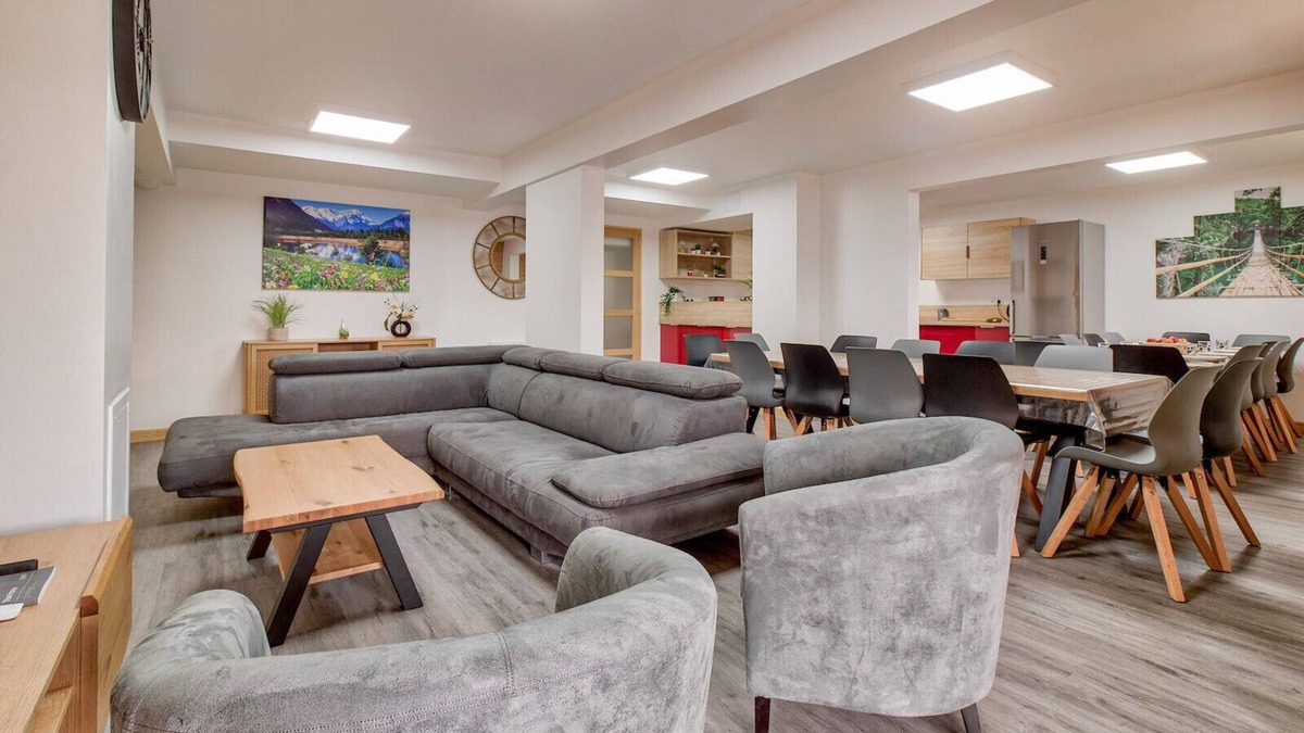Genos Apartment | 80m from the slopes, great flat for 15
