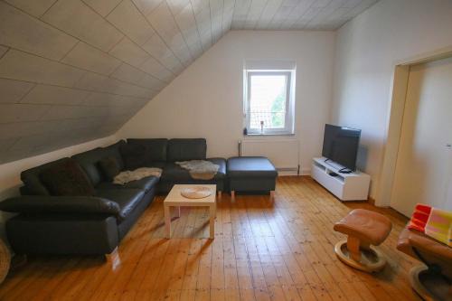 Dortmund Apartment | 85 qm DG nahe Uni und City bis 6 P 4 Zi KDB