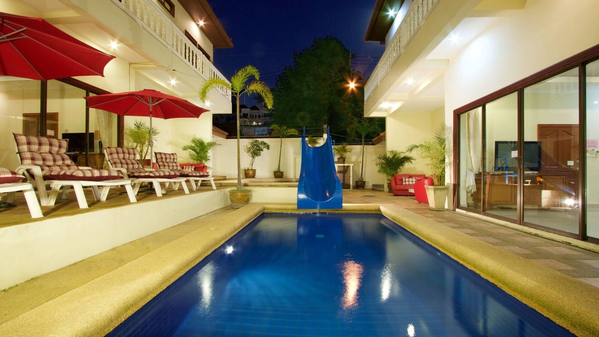 Jomtien Villa | 8bdr Avoca Pool Villas 172