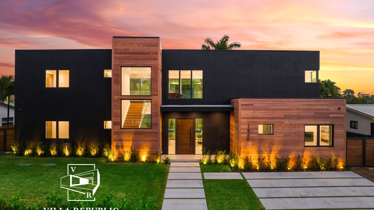 North Miami Beach Villa | 8BR Villa Sapphire