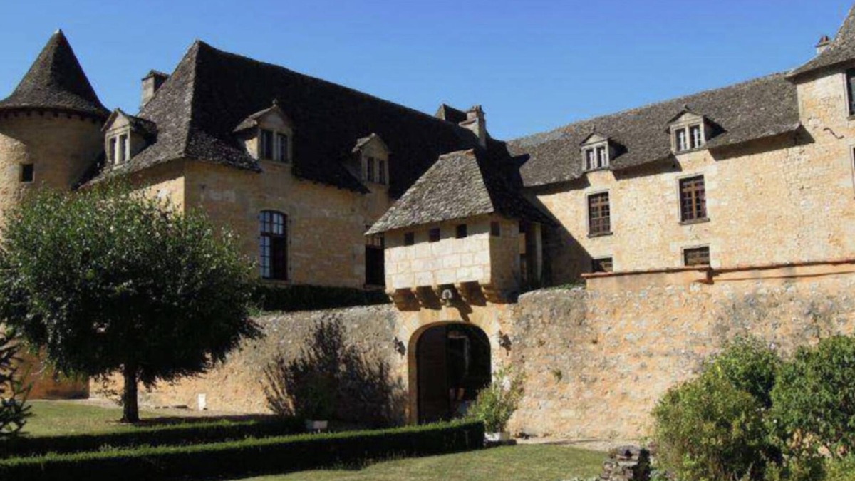 Saint-Medard-de-Presque Other | 9 bedroom castle in saint-mã©dard-de-presque