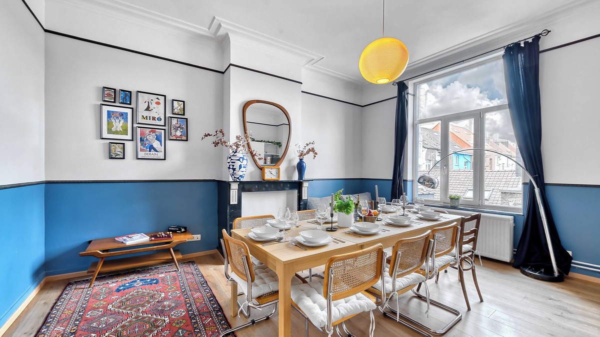 Brussels House | 9/Comenstay.be/220m2 Vintage FOUR APTS @CityCenter Townhouse Big Groups 20+ppl