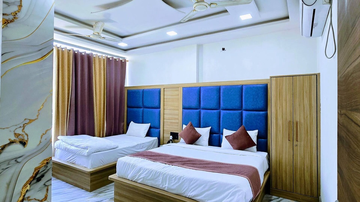 Mathura Hotel | 9-room hotel in lovely Mathura with WiFi, fitness room, AC