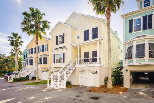 Waters Edge House | 91 Waters Edge Folly Charm