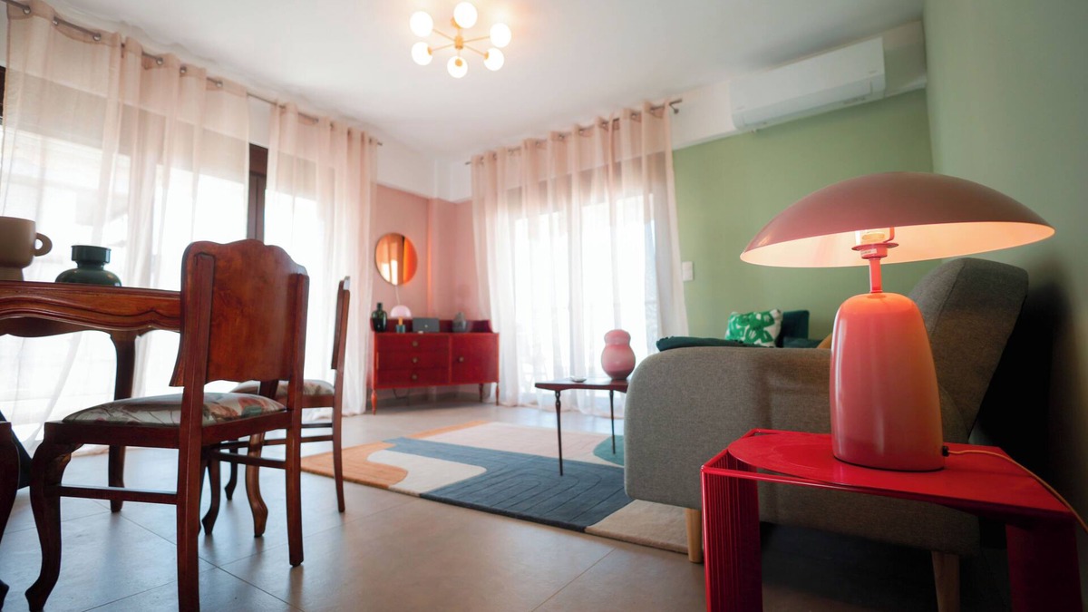 Thessaloniki Apartment | 98sqm condo with seaview and private parking in a lively neighbourhood