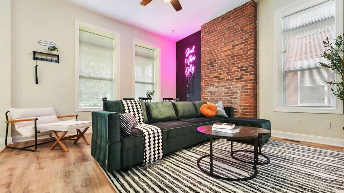 Point Breeze North Apartment | 9Bedrooms+Free Parking+BBQ+Netflix Near Bakery Sq.