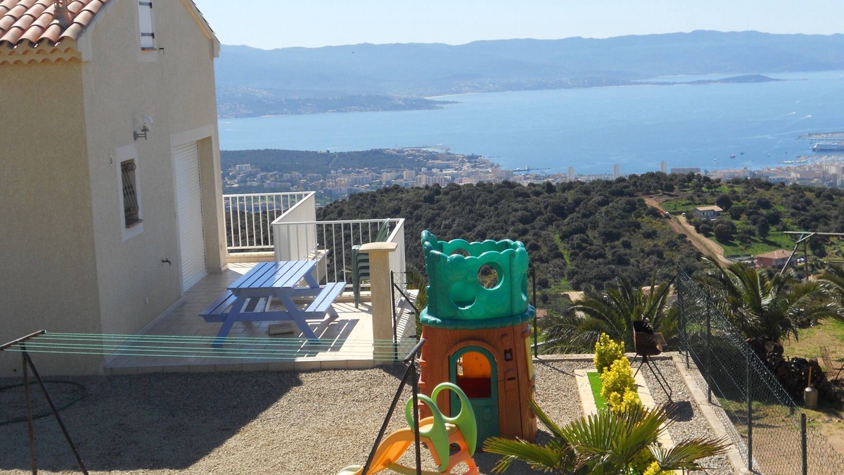 Alata Villa | A 10 Mn Des Plages. Panoramic views of the Gulf of Ajaccio and the Gulf of lava
