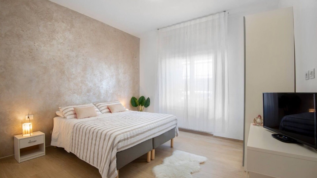 Pero Apartment | A 19 Min walk from the Milan Rho fairgrounds! Carducci Apartment