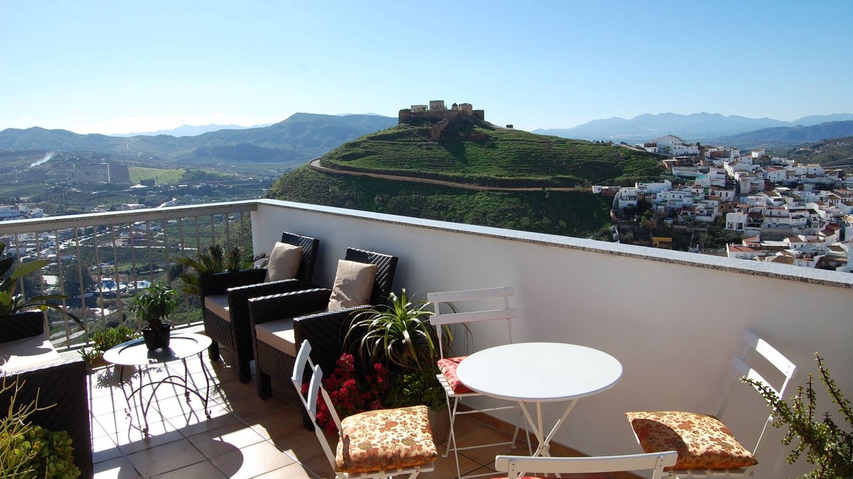 Alora Apartment | A 2 Bedroom luxury penthouse in the historic centre of Alora