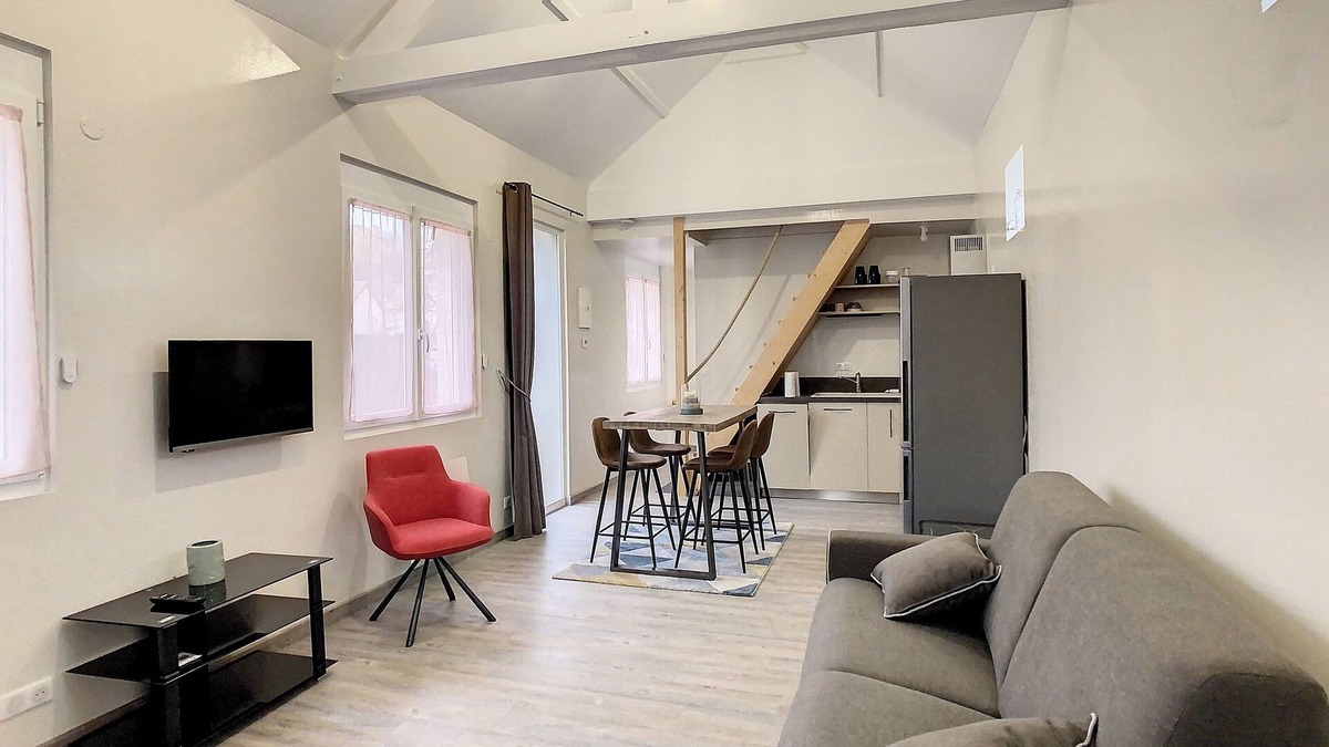 Lacroix-Saint-Ouen House | A 4 km de Compiègne, Petite Maison de 40m² Avec Mezzanine