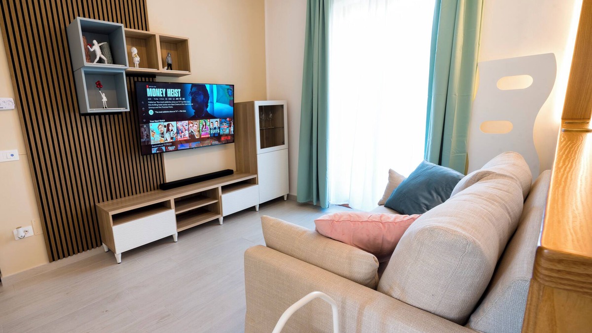 Salerno Apartment | A 5 Minuti dal Mare in Zona Ricca di Servizi, Appartamento Appena Ristrutturato