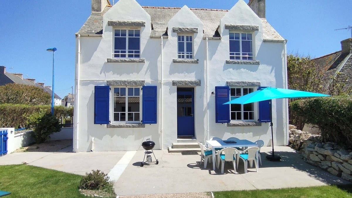 Saint-Guenole House | A 500m des Rochers de Saint-guénolé et Proche Plage de Pors Carn et la Torche