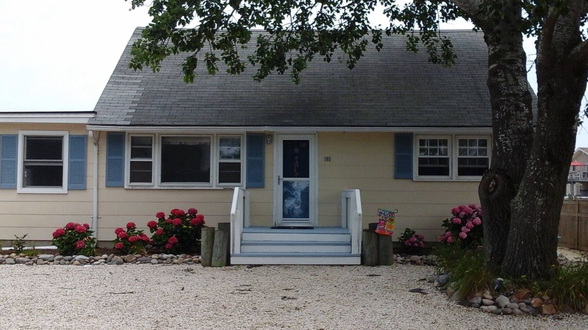 High Bar Harbor House | A Boaters Paradise in High Bar Harbor near Barnegat Inlet!