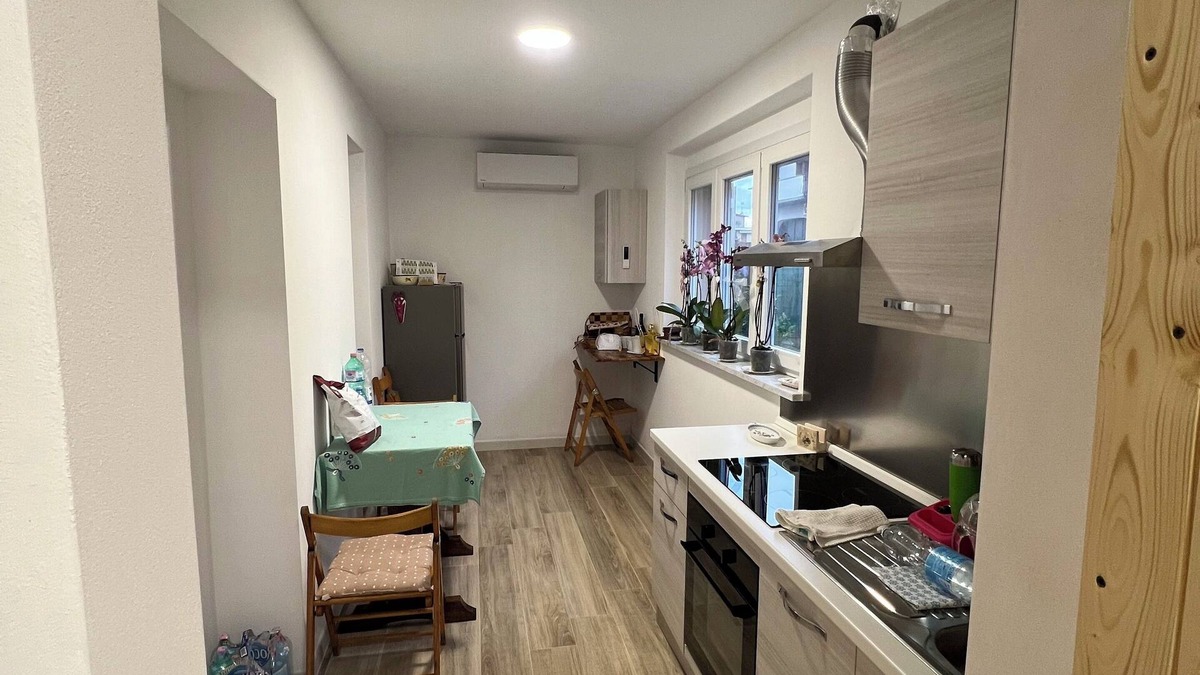 Avenza House | A cà del Lupo Holiday home