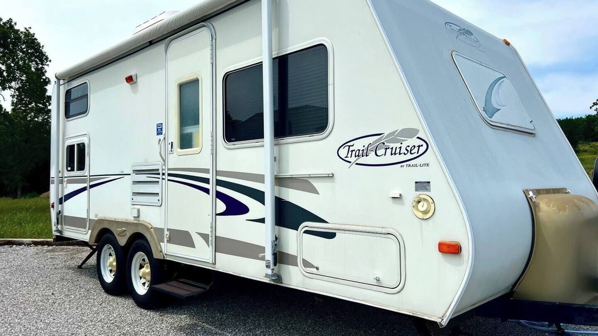 Bridgeport House | A Camper's Dream