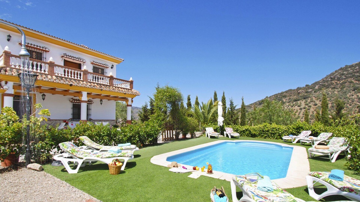 Comares Villa | A captivating retreat with pool for an exceptional group holiday. Pet friendly.